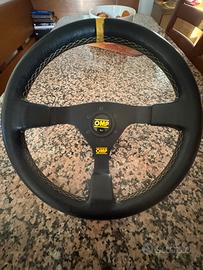 Volante OMP Wrc in pelle con cuciture gialle/mozzo