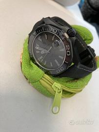 Tag heuer Aqua Racer black phantom