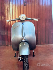 Vespa VB1