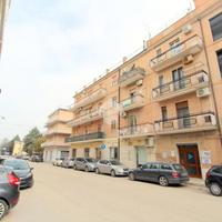 5 LOCALI A LUCERA