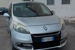 Renault Scenic 2013
