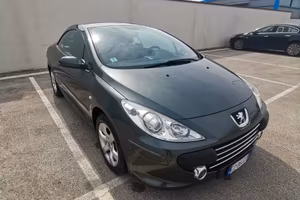 Peugeot 307 2.0 HDi FAP CC Féline