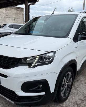 Peugeot Rifter BlueHDi 130 S&S GT Line Long 7 POST