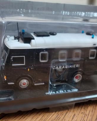 Iveco A55 F13 Carabinieri 1:43