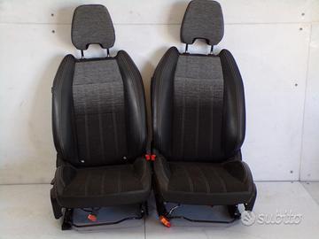 Tappezzeria sedili Renault Austral 2024