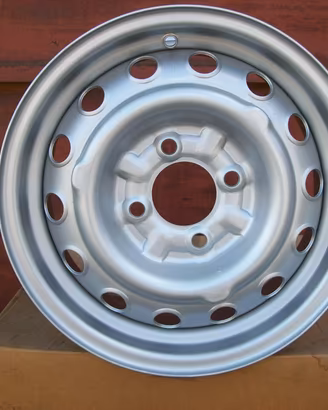 N. 1 cerchio FERGAT 5,5x14 alfa romeo 1750 GTV ber