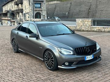 Mercedes C320 Amg