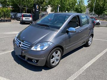 Mercedes A180 Automatica Premium