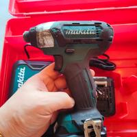 Makita Avvitatore a batteria