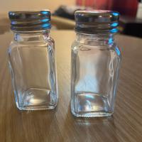 Saliera & pepiera vetro-metallo