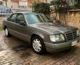 MERCEDES Serie E 200 - 1994