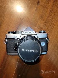 olympus om 1 n macchina a rullino
