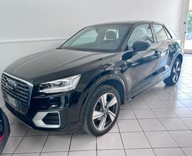 Audi Q2 30 TDI Business