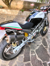 Ducati Monster 900