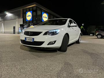 Opel astra J 2.0