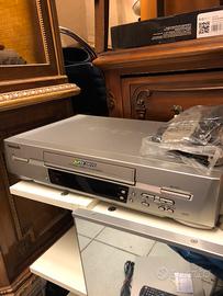 Videoregistratore Panasonic SuperDrive