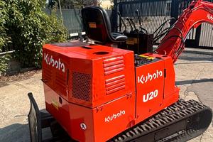 E198 ESCAVATORE KUBOTA 20 q.li