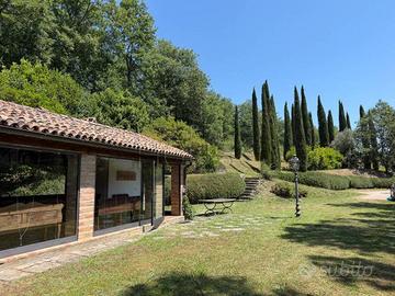 Rustico / Casale di 100 m² con 3 locali e box auto