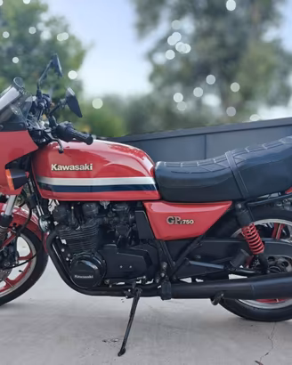 Moto Kawasaki Gpz 750