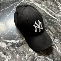 Cappello new era nero