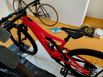 Specialized Levo 700