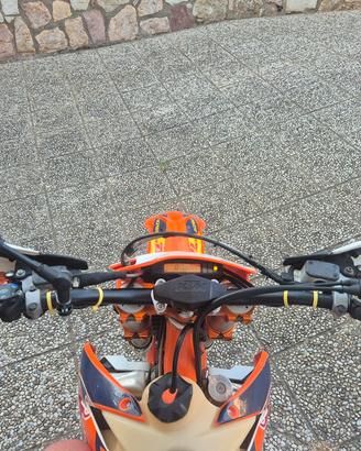 KTM 350 4T SIXDAYS