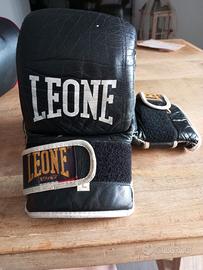 Attrezzatura MMA thai boxe