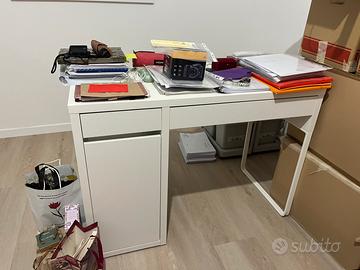 Scrivania ikea