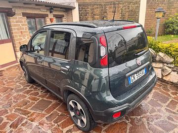 Fiat Panda Cross Hybrid