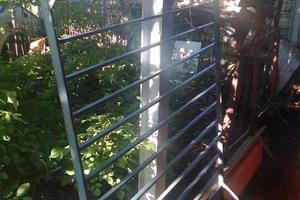 Portabagagli veicoli con grondaia