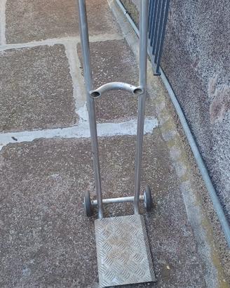 Carrello