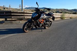 ktm Duke 125