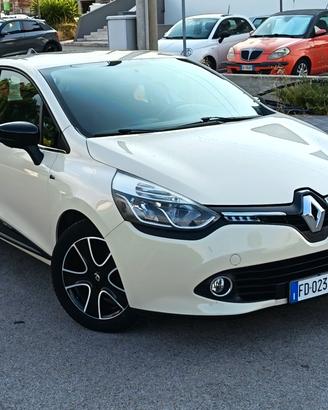 Renault Clio 1.5 DIESEL 2016 NEO PATENTATI