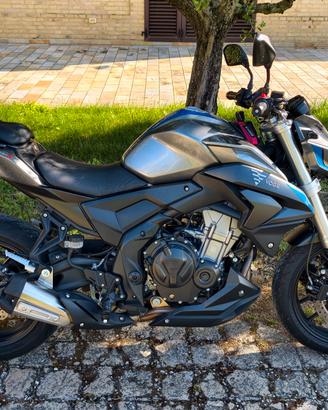 Voge Brivido 500R 2021 perfetta! Patente A2