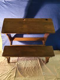 Antichità banco scuola anni 50 in legno massello