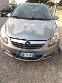 Opel corsa 1.2 benz. 86 cv  OK NEOPATENTATI - 2010