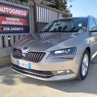 Skoda Superb 2.0 TDI DSG Wagon Executive