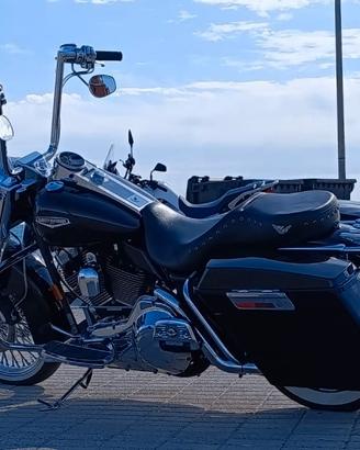 HARLEY DAVIDSON ROAD KING 1450 - ANNO 2005