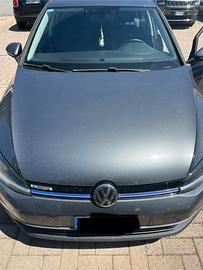 Volkswagen golf 1.4 tgi 5p. executive