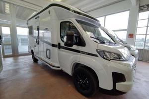 LAIKA KOSMO 105 compatto 6 mt 4 posti