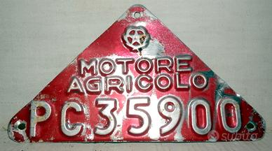 Targhetta vintage per motore agricolo