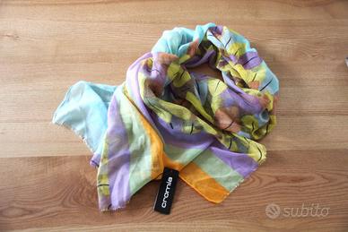 Sciarpa foulard autunnale Cromia con foglie