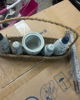 Set condimenti vintage in ceramica (Essig, Öl…..