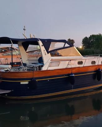 APREAMARE 100 COMFORT CABINA CON BAGNO NATANTE