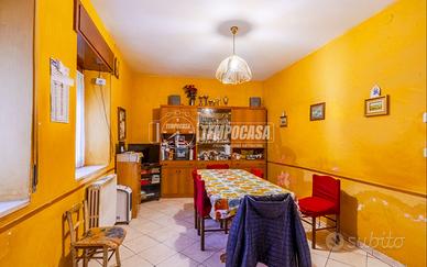 CASA INDIPENDENTE CON GIARDINO A CIVITANOVA ALTA!