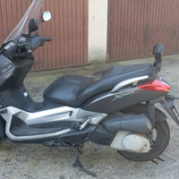 Yamaha X max 250