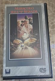 MIRACOLO SULL' 8A STRADA VHS
