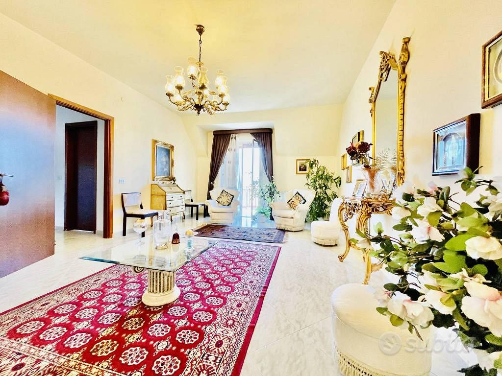 Appartamento di 120 m² con 5 locali a Canicattì - Vista 2