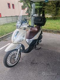 Piaggio Beverly 300 i.e.