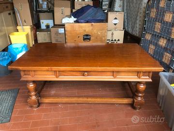 Tavolo tavolino basso in legno pesante